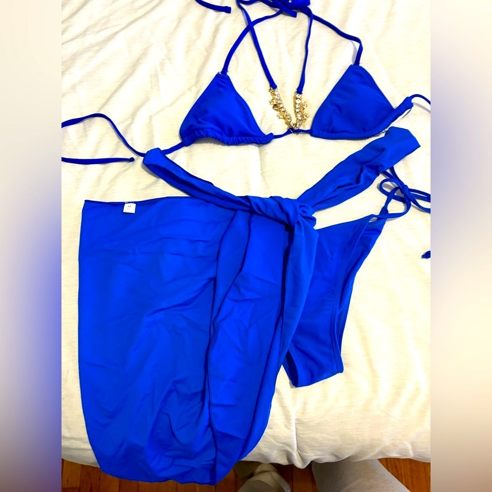 Vibrant Jeweled Blue Bikini Set with Cover-Up